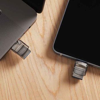 JumpDrive Dual Drive D35c Ultra Compact 2-In-1 USB Type-C Flash Drive Solution